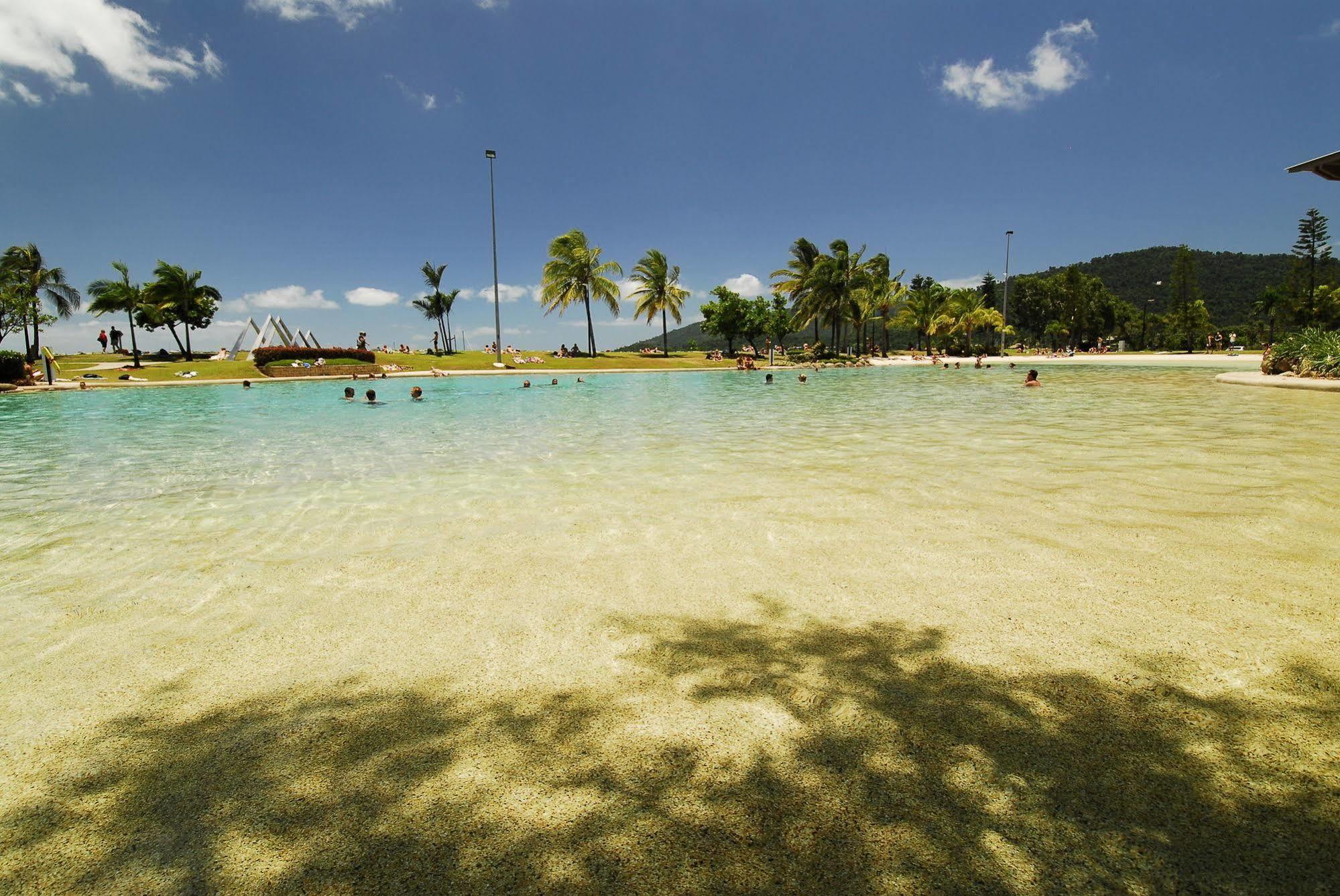 Whitsunday On The Beach Airlie Beach Dış mekan fotoğraf